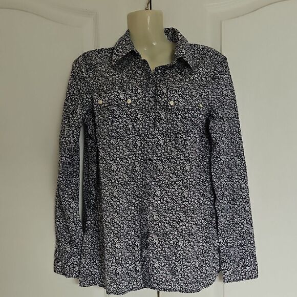 Banana Republic Women's Floral Long Sleeve Button-Up Shirt - Picture 1 of 12